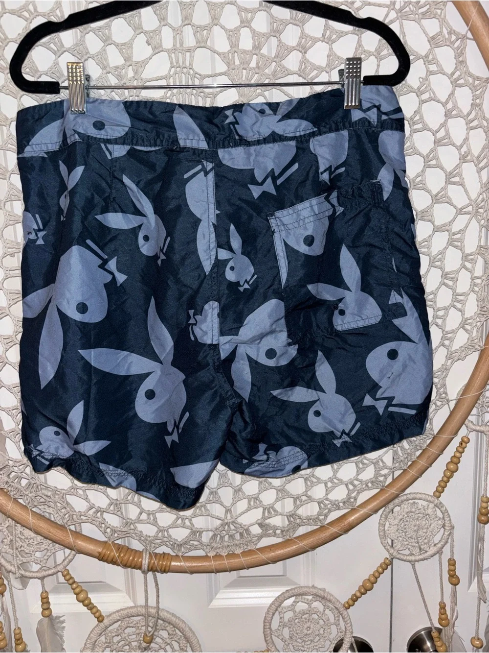 PLAYBOY Blue Men’s Board Shorts with all over bunny print Size Medium A00424